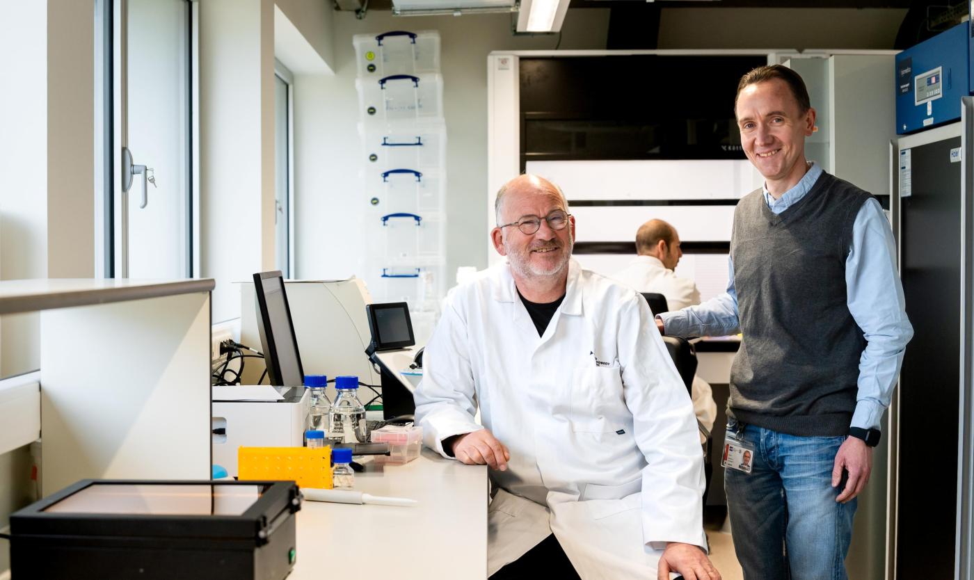 Jan Steyaert and David Moreels in lab